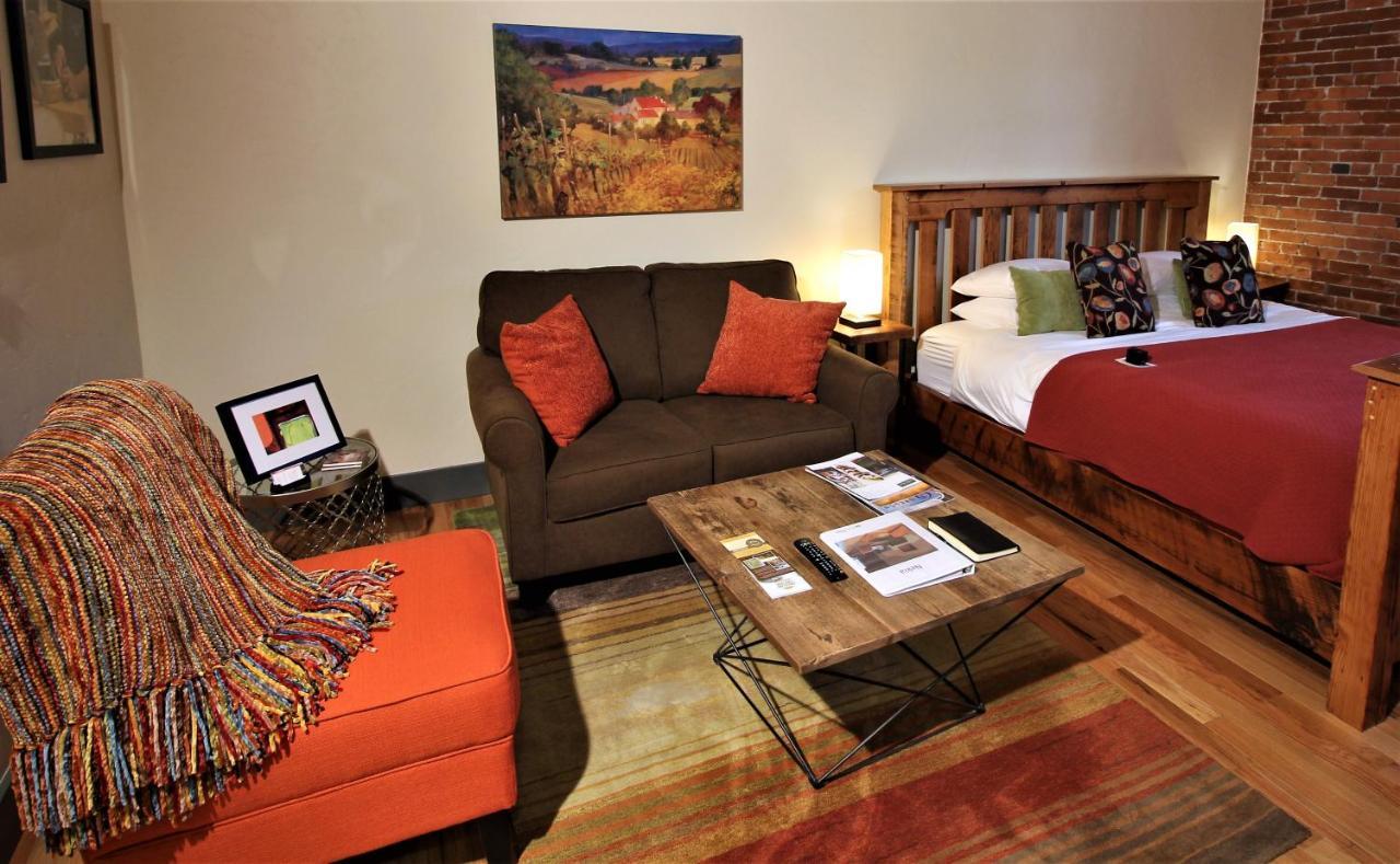 Hôtel Amity Flats Extérieur photo